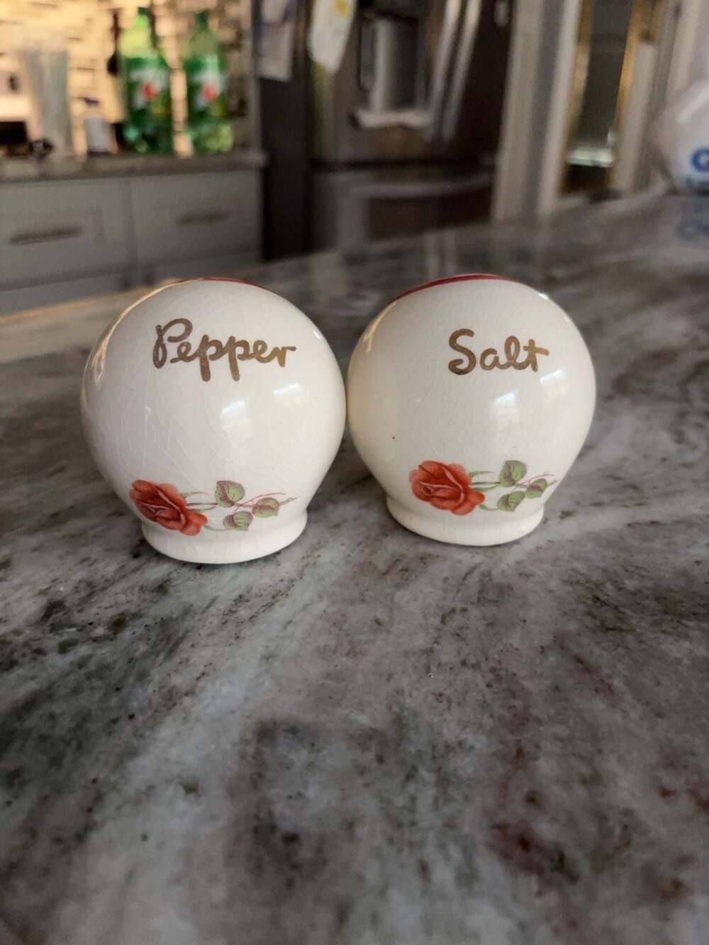 Vintage Round White Ball Red Stripe Salt and Pepper Shakers with Rose Print Gold - Picture 4 of 4